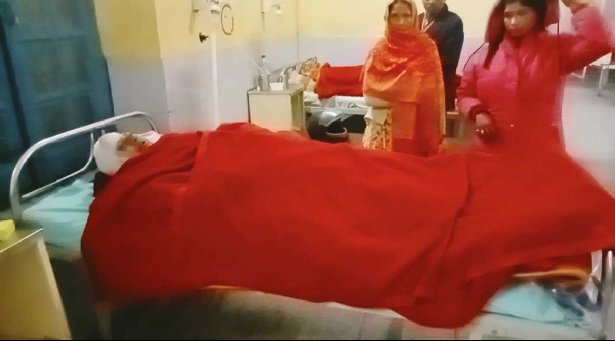 आपसी विवाद में भाई ने भाई पर किया फावड़े से वार, गंभीर रुप से घायल